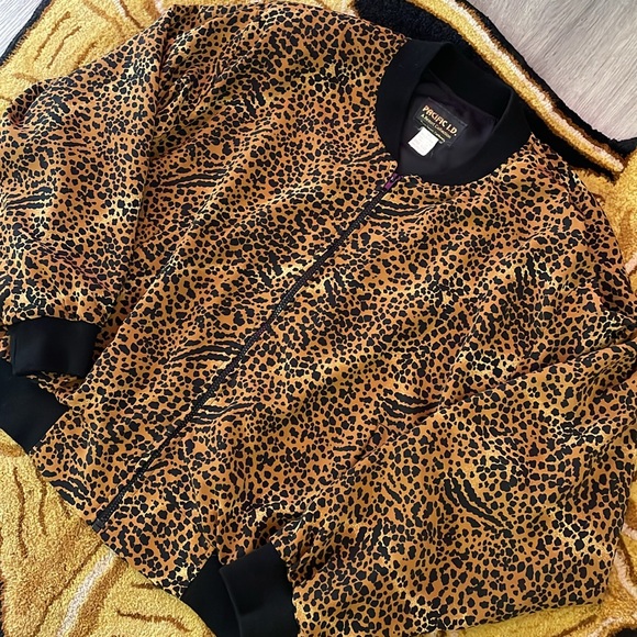 Pacific ID cheetah print bomber jacket 🐆🖤🤎 - Picture 2 of 6
